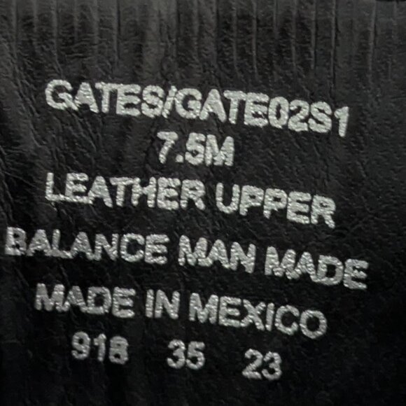 Steve Madden Leather Ankle Boots — Black, Size 7.5M, Detachable Strap - Picture 3 of 8